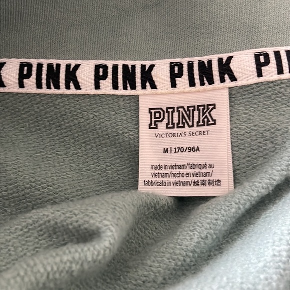 Pink Victoria Secret pullover - Picture 7 of 7